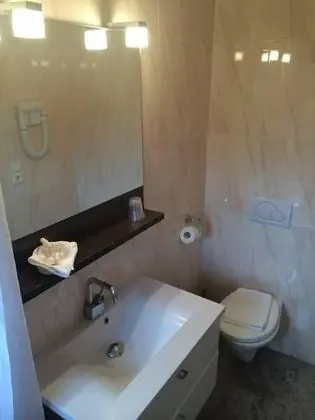 Superior Tek Büyük veya İki Ayrı Yataklı Oda