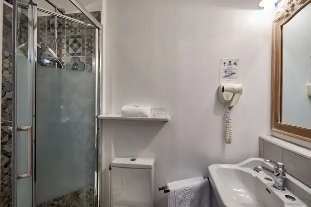 Standard Tek Büyük Yataklı Oda, 1 Çift Kişilik Yatak
