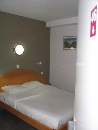 Tek Büyük Yataklı Oda, Avlu Manzaralı