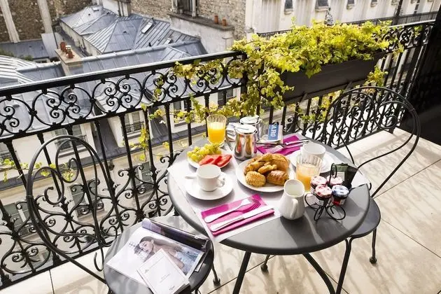 Junior Suite Terrasse - Vue Toits de l'Opera