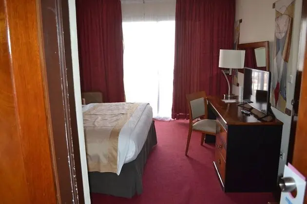 Comfort Tek Büyük Yataklı Oda, Şehir Manzaralı