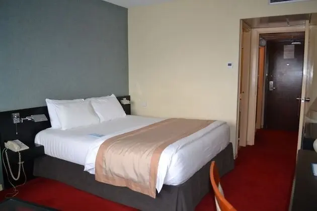 Comfort Tek Büyük Yataklı Oda, Şehir Manzaralı