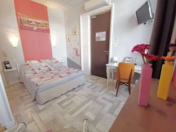 Comfort Tek Büyük Yataklı Oda, 1 Çift Kişilik Yatak (avec Climatisation)