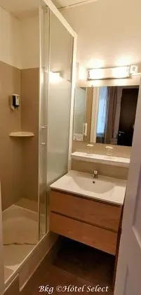 Comfort Tek Büyük Yataklı Oda, 1 Çift Kişilik Yatak (avec Climatisation)