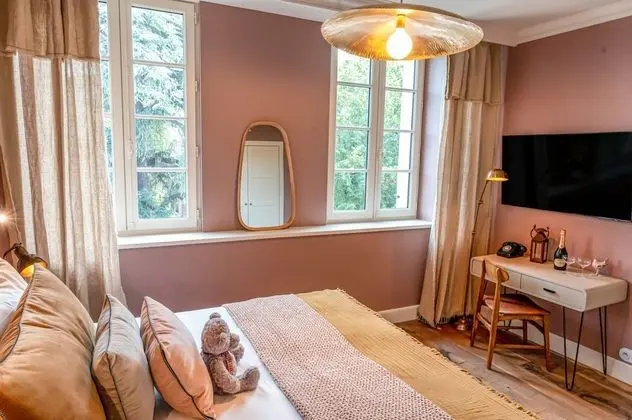 Classic Tek Büyük Yataklı Oda