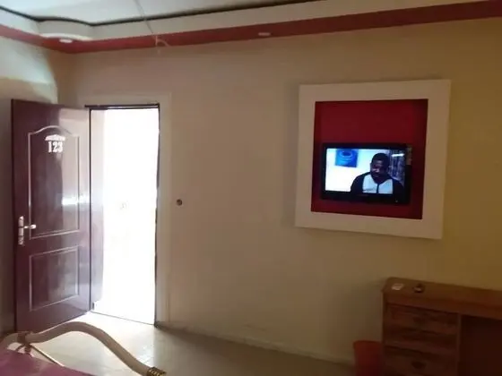 Standard Tek Büyük veya İki Ayrı Yataklı Oda