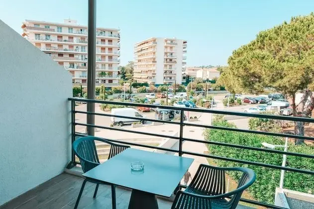 Classic Tek Büyük Yataklı Oda, Şehir Manzaralı
