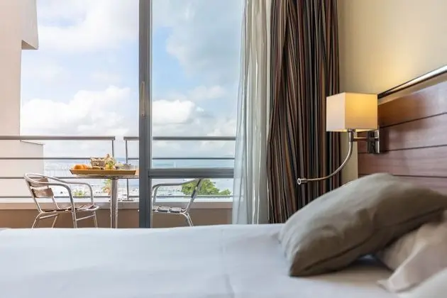 Tek Büyük Yataklı Oda, Deniz Manzaralı