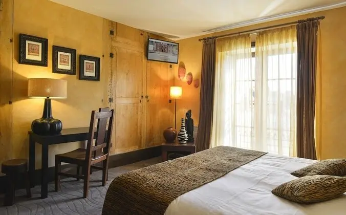 Deluxe Tek Büyük veya İki Ayrı Yataklı Oda