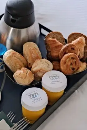 Superior Oda, Balkon, Kısmi Deniz Manzaralı