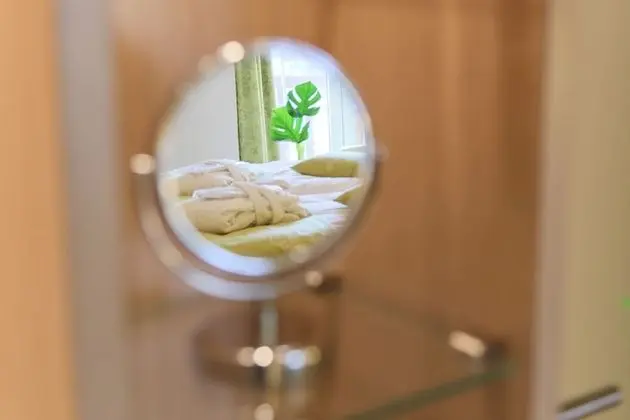 Premium Tek Büyük Yataklı Oda