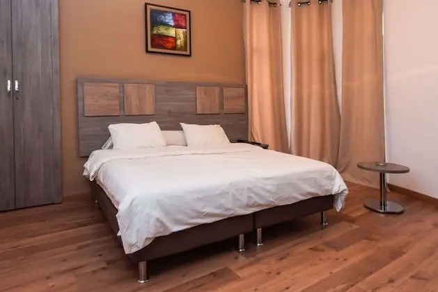 Deluxe Tek Büyük veya İki Ayrı Yataklı Oda