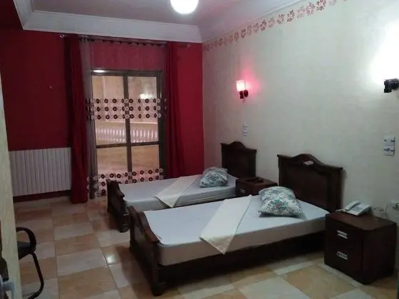 Tek Büyük veya İki Ayrı Yataklı Oda