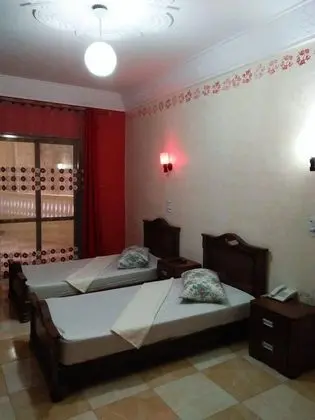 Üç Kişilik Oda
