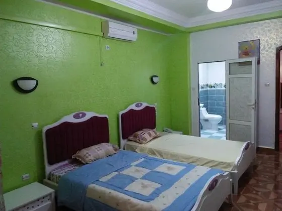 Üç Kişilik Oda