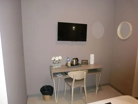 Standard Tek Büyük Yataklı Oda