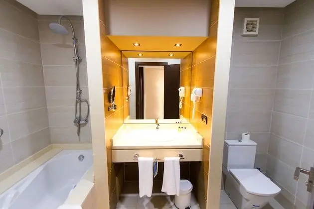 Tek Büyük Yataklı Oda