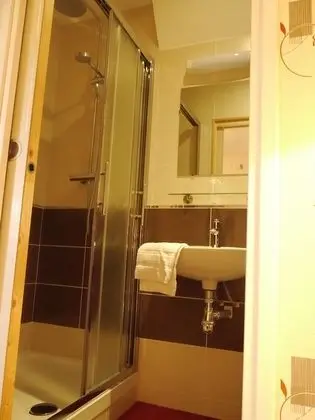 Classic Tek Büyük Yataklı Oda, 1 Çift Kişilik Yatak, Özel Banyo