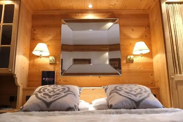 Classic Tek Büyük Yataklı Oda