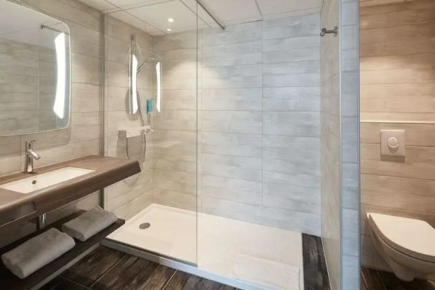 Premium Tek Büyük Yataklı Oda