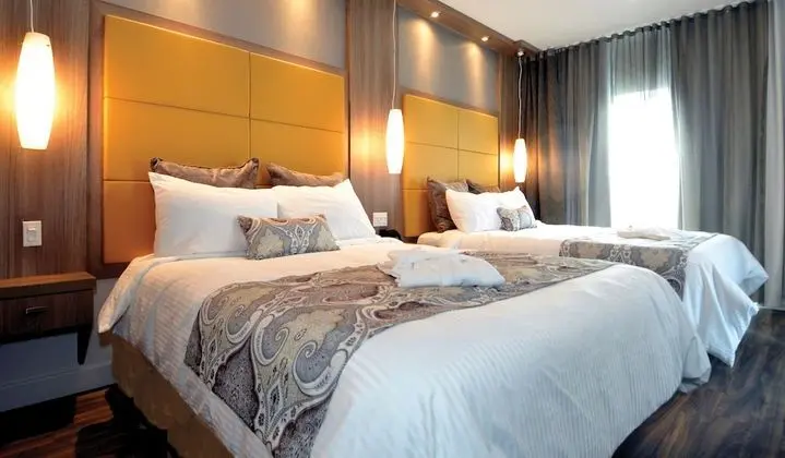 Standard Oda, 2 Büyük (Queen) Boy Yatak (Excellence)