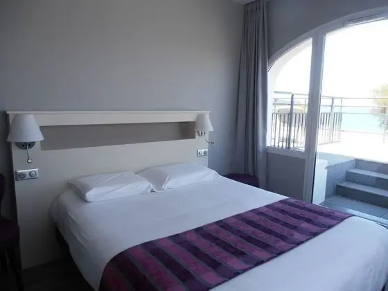 Tek Büyük Yataklı Oda, Teras, Okyanusa Sıfır