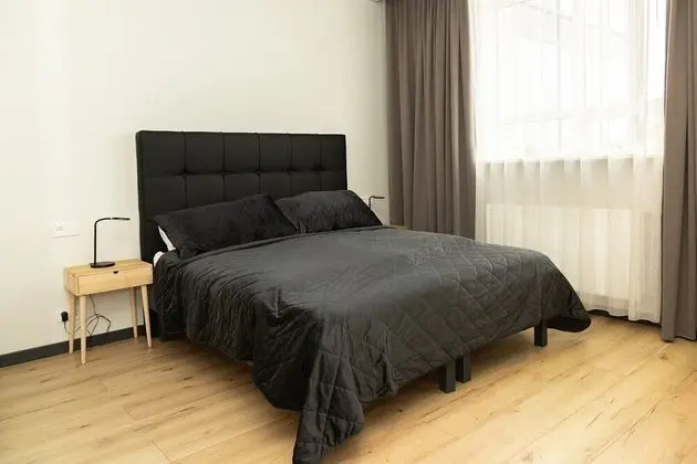 Deluxe Oda, 1 Büyük (Queen) Boy Yatak, Zemin Kat