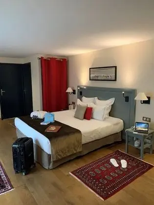 Luxury Tek Büyük Yataklı Oda