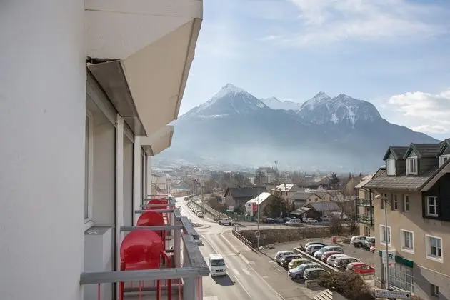 İki Ayrı Yataklı Oda, Dağ Manzaralı