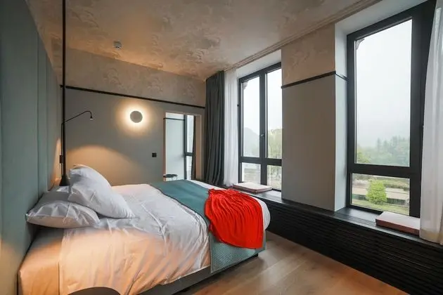 Süit, Vadi Manzaralı