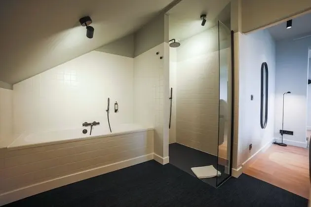 Superior Süit, Nehir Manzaralı