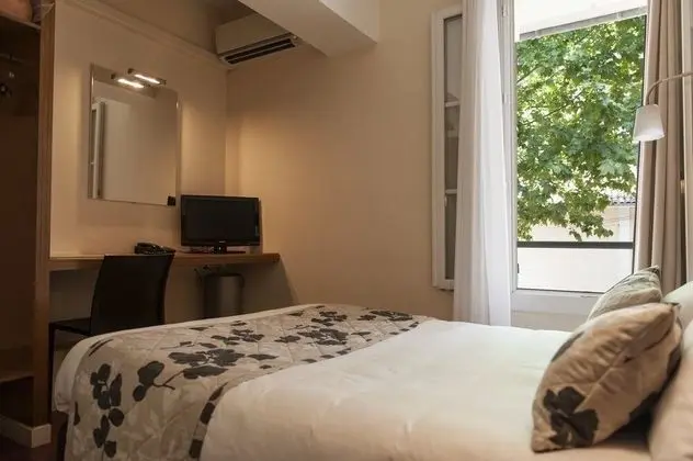 Junior Büyük Yataklı Tek Kişilik Oda