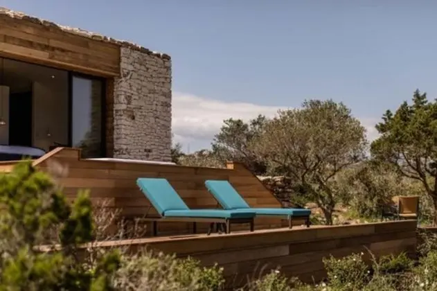 Süit, Sıcak Su Havuzu