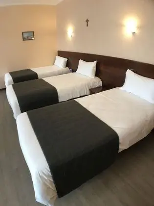 Standard Üç Kişilik Oda