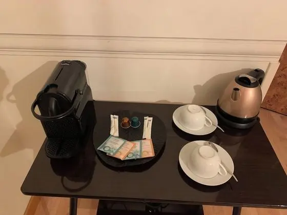 Premium Tek Büyük Yataklı Oda