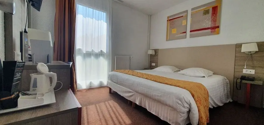 Classic Tek Büyük veya İki Ayrı Yataklı Oda