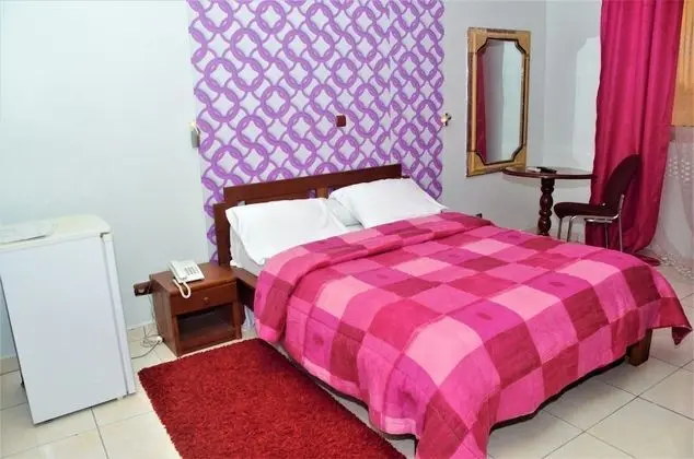 Standard Tek Büyük Yataklı Oda, Sigara İçilebilir