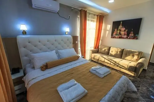 Deluxe Tek Büyük Yataklı Oda
