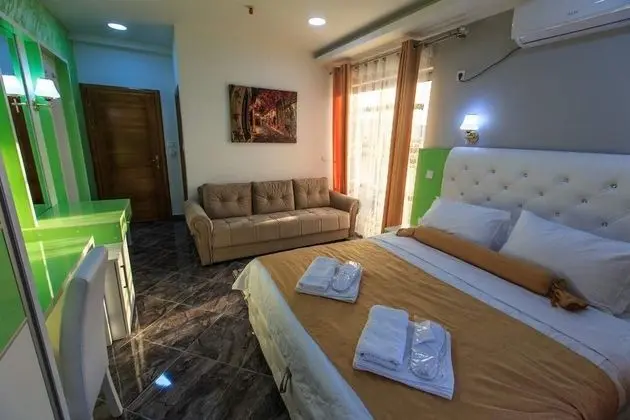 Luxury Üç Kişilik Oda