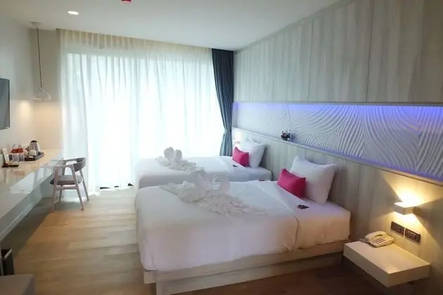 Deluxe Seaview (Modern Style)