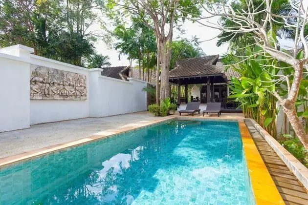 Grand Villa, 1 En Büyük (King) Boy Yatak, Kişiye Özel Havuzlu, Bahçeli