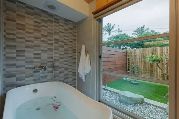 Comfort Tek Büyük Yataklı Oda, Jakuzi
