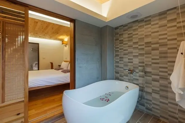 Comfort Tek Büyük Yataklı Oda, Jakuzi