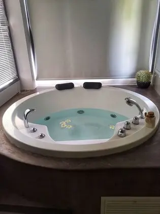 Deluxe Tek Büyük veya İki Ayrı Yataklı Oda, Deniz Manzaralı
