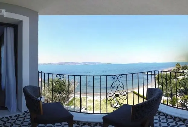 Suite, Deniz Manzaralı, Balkonlu