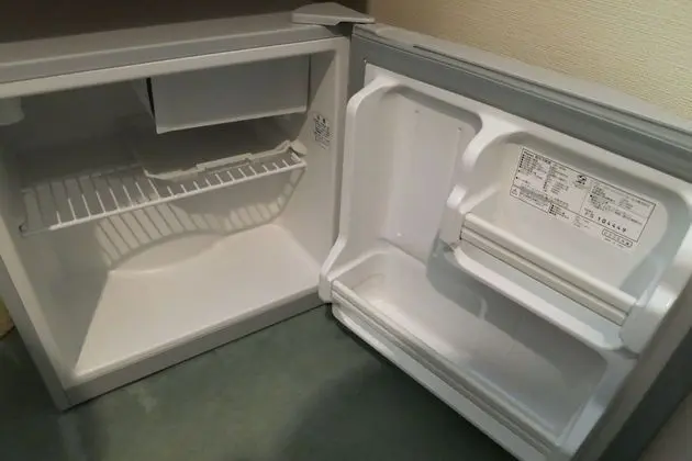 Tek Kişilik Oda, Ortak Banyo