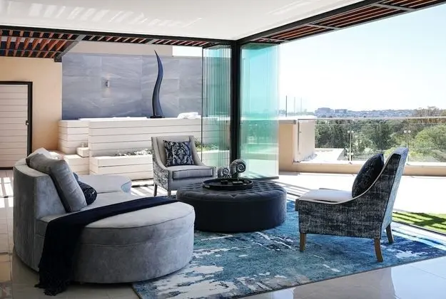 Superior Çatı Katı Süiti (Penthouse)