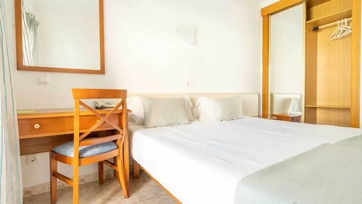 Economy Tek Büyük Yataklı Oda, Balkon