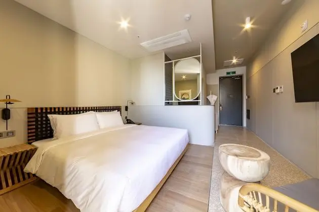 Deluxe Tek Büyük Yataklı Oda