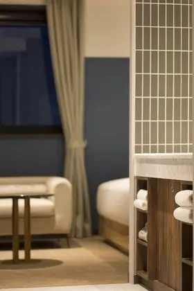 Deluxe Tek Büyük Yataklı Oda (Low Floor)
